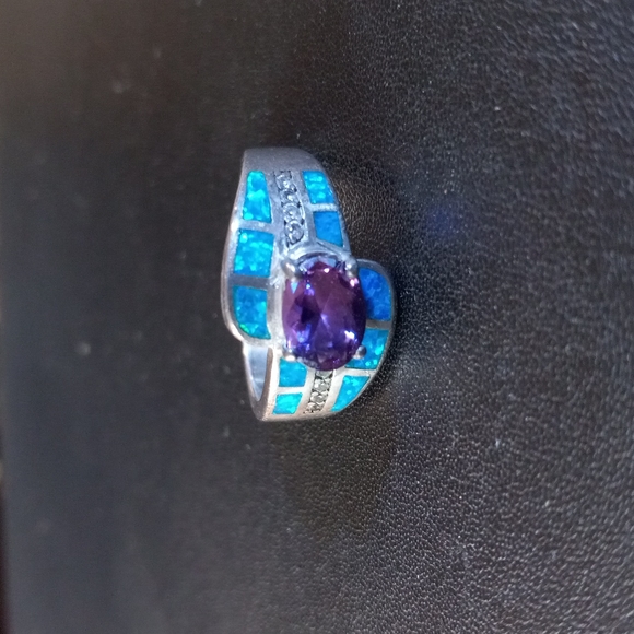 Amethyst blue fire opal inlay 925 sterling silver ring size 8 - Picture 2 of 4